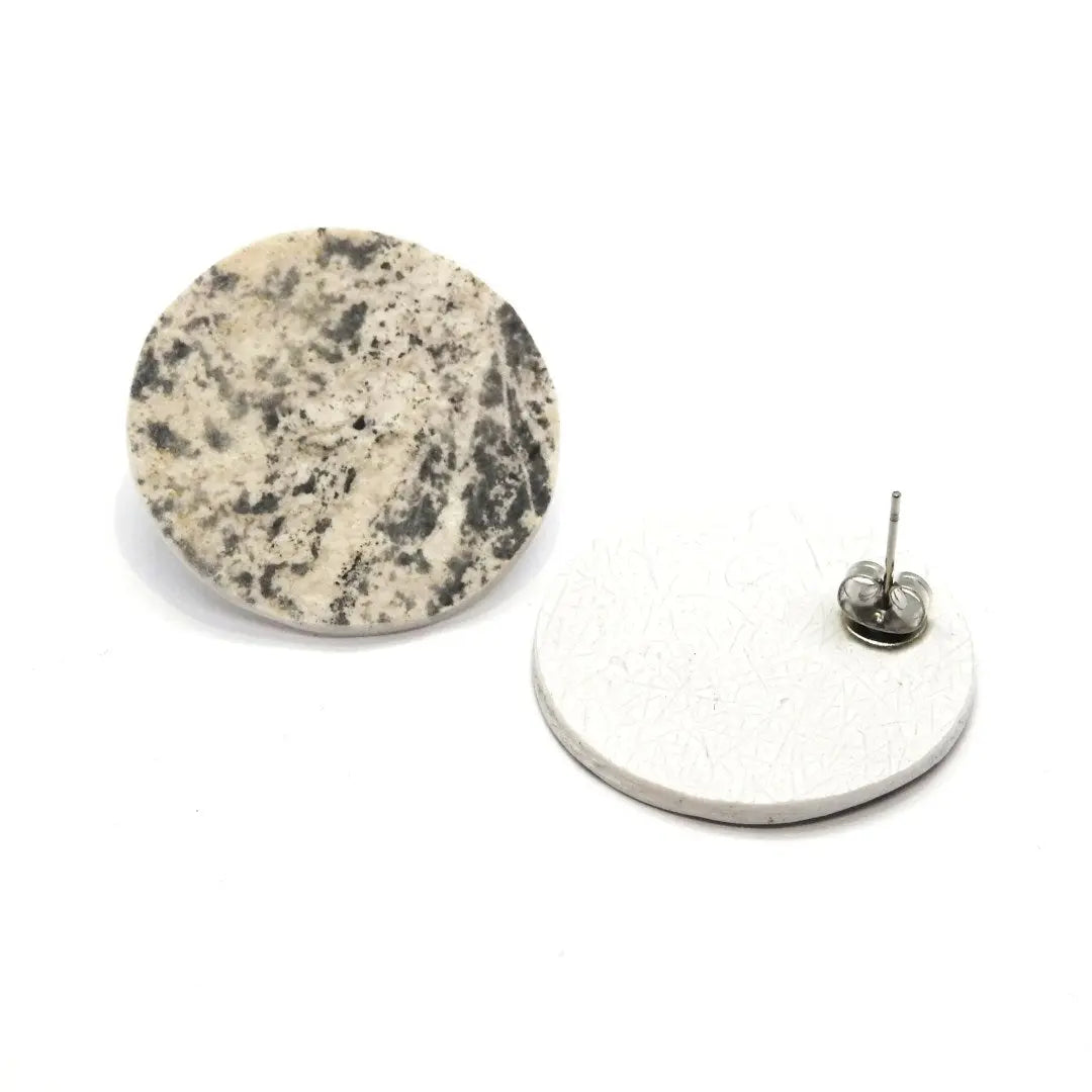 Minimalist Marine Marble earrings featuring slate and marble design. Nature-inspired, unique Seif Design product. Sustainable materials, Estonian-made.